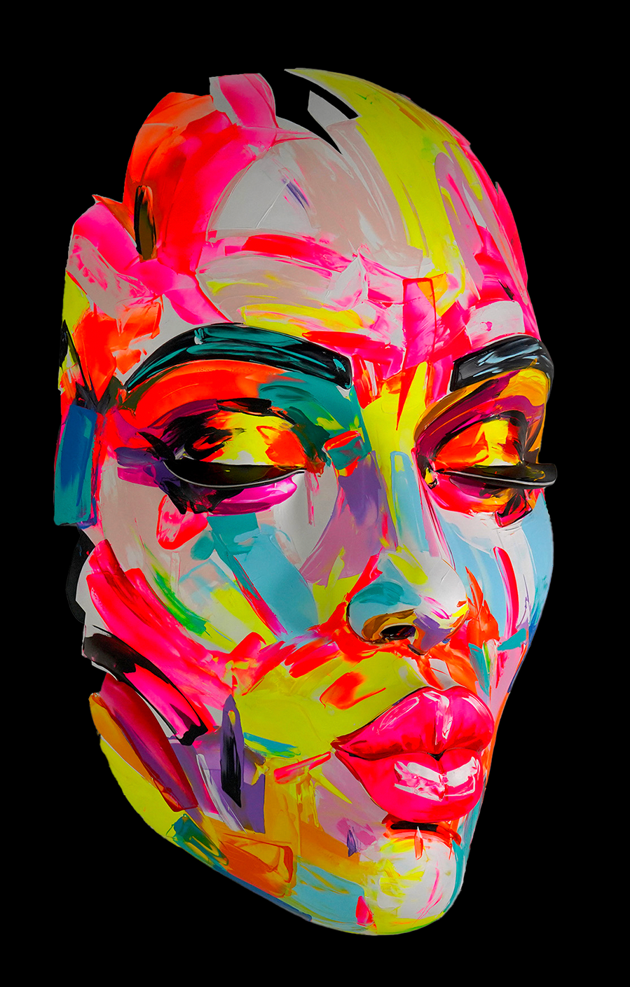 Joy Kiss 2.0 no.1 by Raphaël Laventure, hand-painted sculpture, presented by Art.M Luxembourg